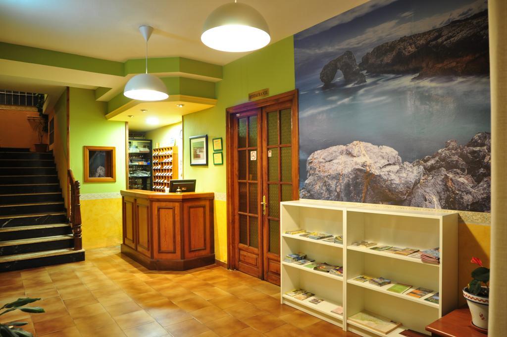 Hostal Europa San Roque del Acebal Buitenkant foto