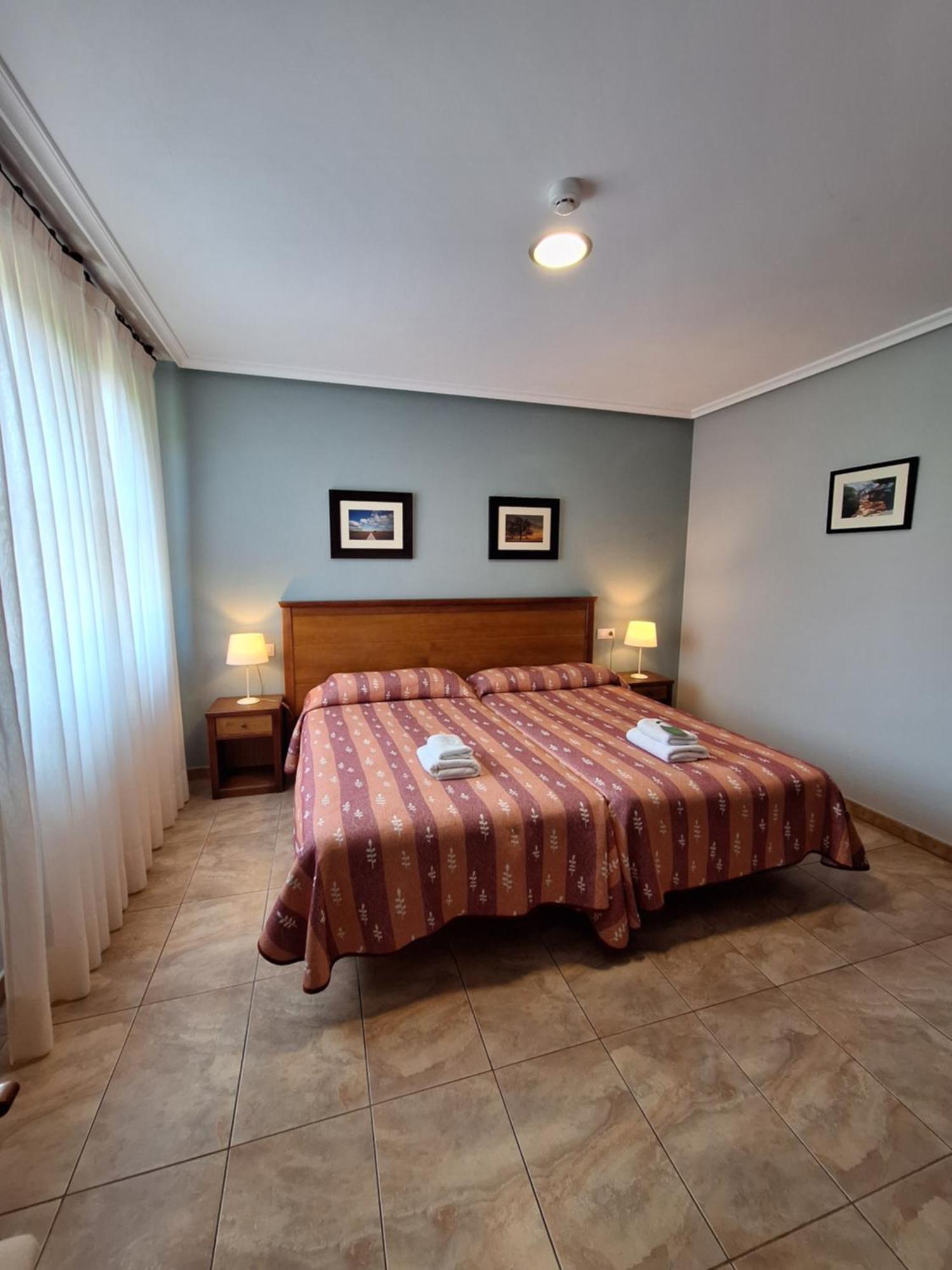 Hostal Europa San Roque del Acebal Buitenkant foto