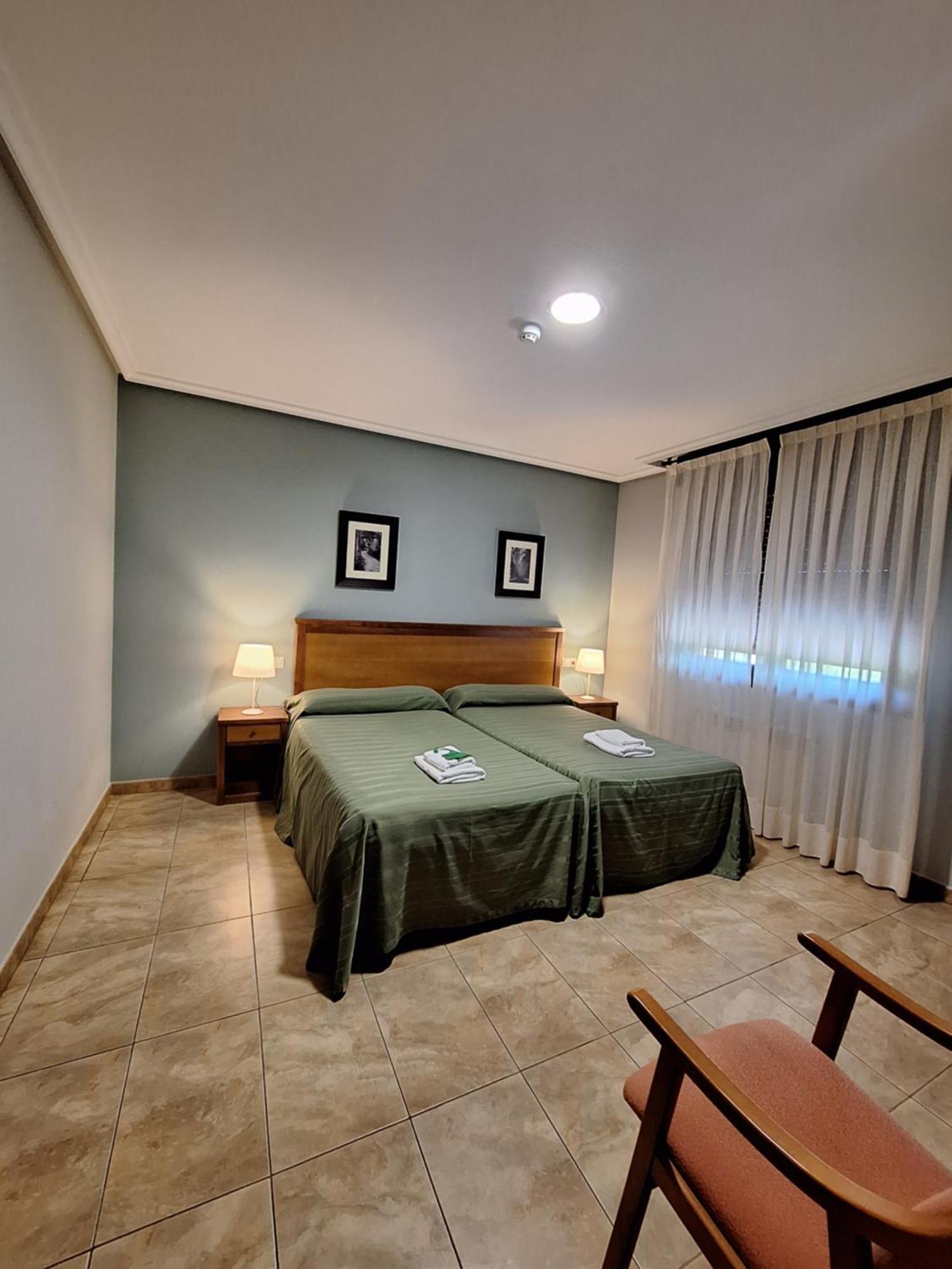 Hostal Europa San Roque del Acebal Buitenkant foto