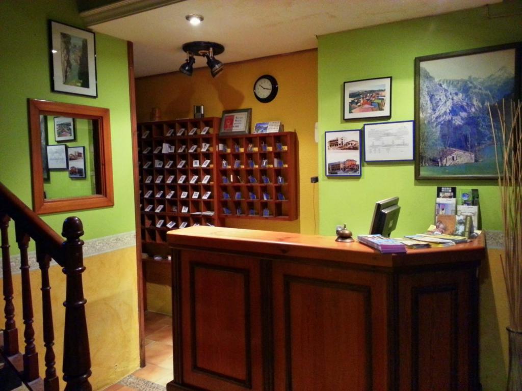 Hostal Europa San Roque del Acebal Buitenkant foto